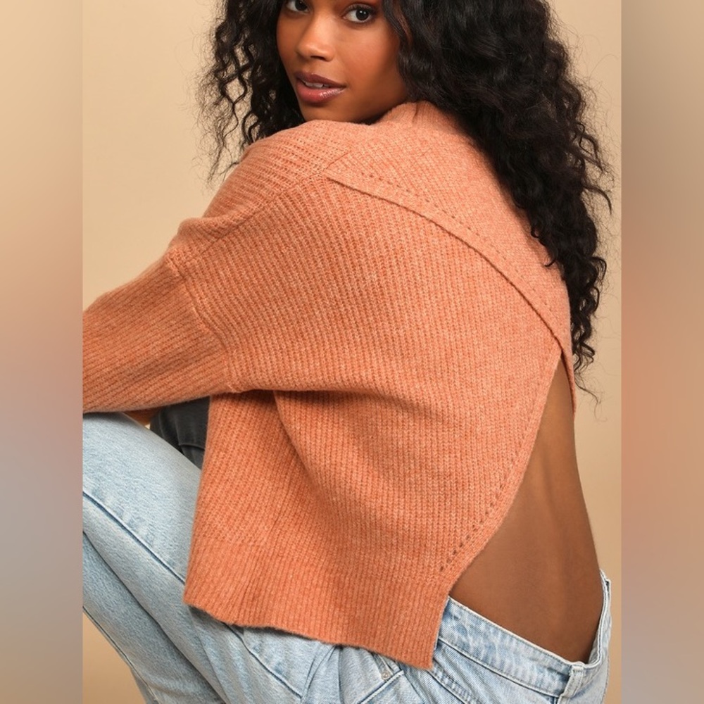 NWT Lulus Peach Mock Neck Backless Sweater Size Medium Boxy Cozy Knit Sweater
